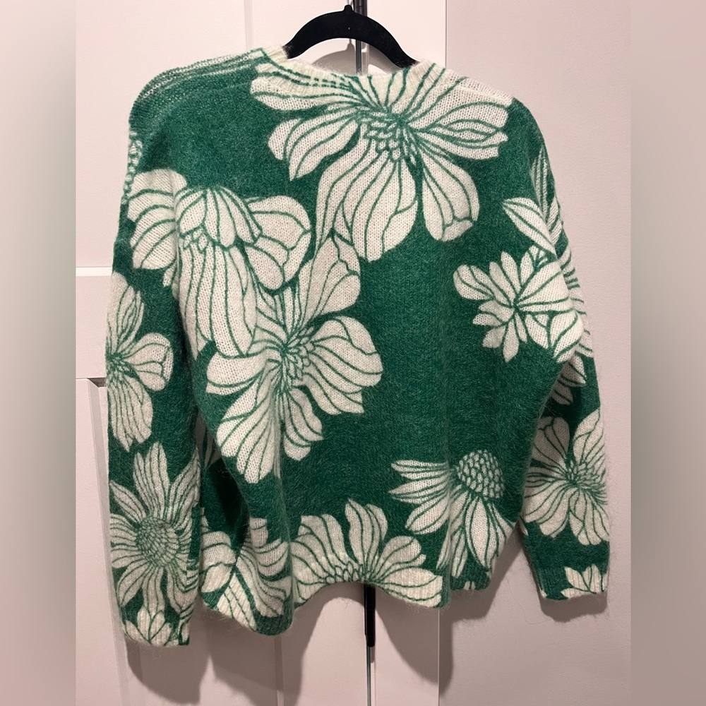 Sézane Julieta Sweater - Green and Cream Floral Print - Picture 10 of 10